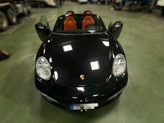 PORSCHE boxster