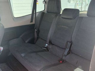MITSUBISHI montero