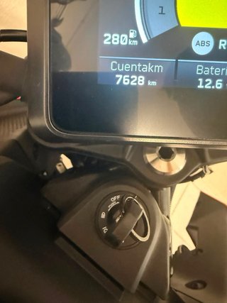 KTM Duke 125 Naranja y Azul