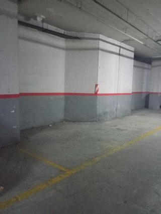 Alquiler Plaza parking a 2 minutos estacion tren