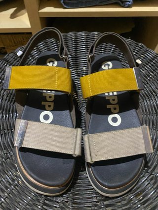 Sandalias Gioseppo Beige y Amarillas