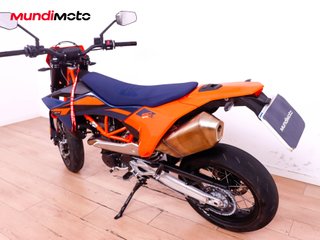 KTM SMC 690 SUPERMOTO