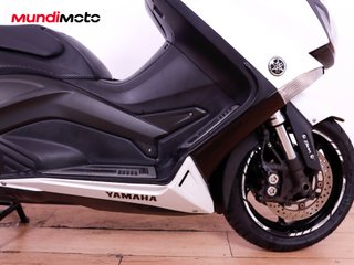YAMAHA T-MAX 530 LUX MAX