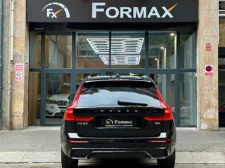Volvo XC60 2.0 B4 G Plus Dark Auto