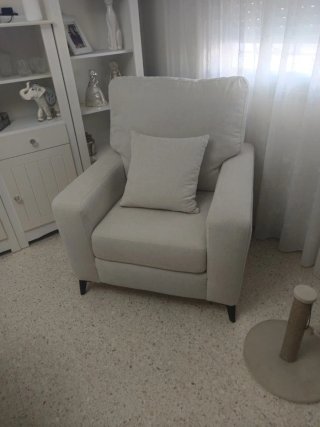 Sillón 1 plaza moret neutro 8con cojín