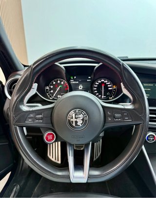 Alfa Romeo Giulia Quadrifolio