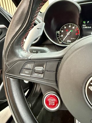 Alfa Romeo Giulia Quadrifolio