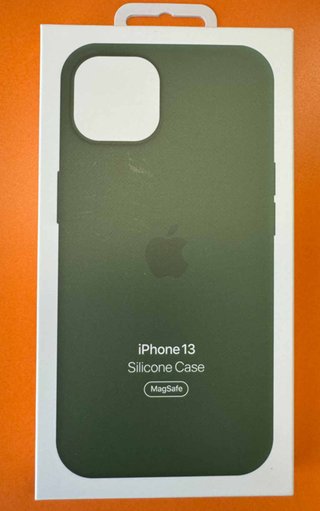 Funda iPhone 13 Silicone Clover