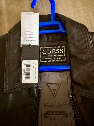 Chaqueta de Piel Guess Negra