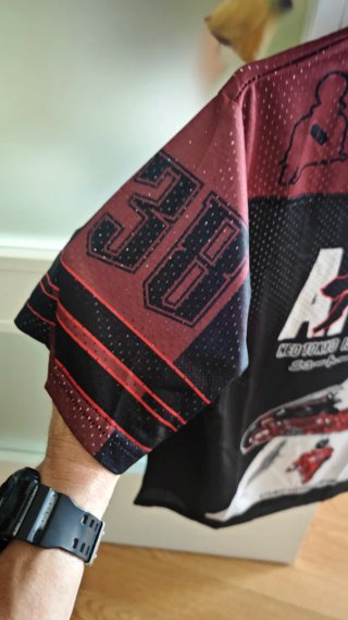 Camiseta Akira Marca Nerdywave Talla M- Nueva