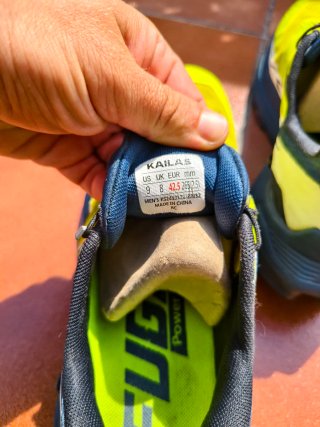 Kailas Fuga Ex3 42,5 con caja y funda transporte