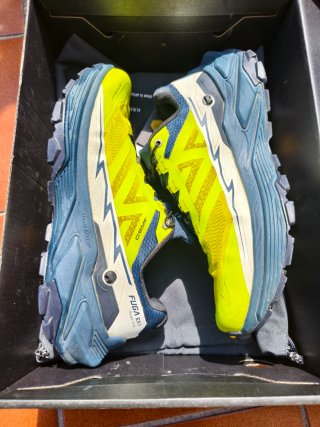 Kailas Fuga Ex3 42,5 con caja y funda transporte