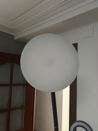 Lámpara LED de pie