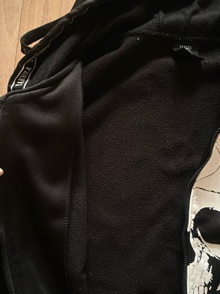 Felpa Yakuza di Pile con teschio e sigaro