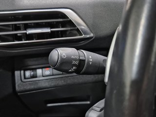 Peugeot 3008 Hybrid 225 e-EAT8 Allure Pack
