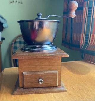 Molinillo de café antiguo madera