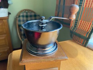 Molinillo de café antiguo madera