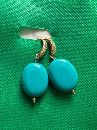 Orecchini pietra turchese dorati