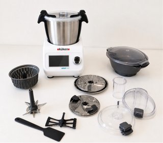 Robot de Cocina tipo thermomix con Accesorios