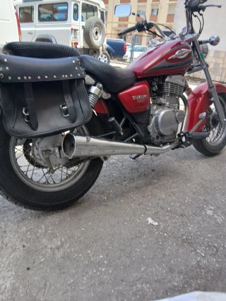 Moto Cruiser Roja