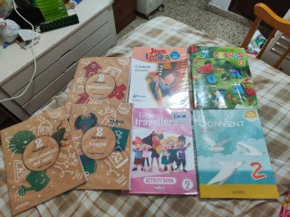 Libros de texto ANAYA de Primaria 2 por 5€ cada