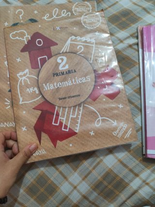 Libros de texto ANAYA de Primaria 2 por 5€ cada