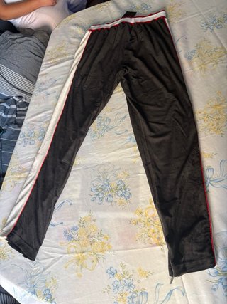 Pantalón de terciopelo con rayas