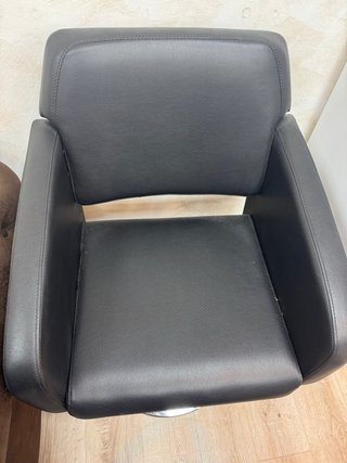 Silla peluquería negra