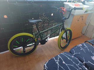 BMX 20 Wipe 500 caqui + candado