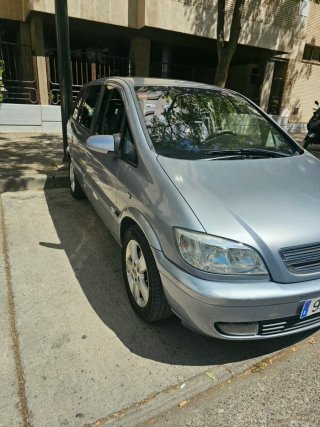 Opel Zafira 2005