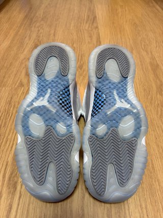Nike Air Jordan 11 Retro Low Cement Grey
