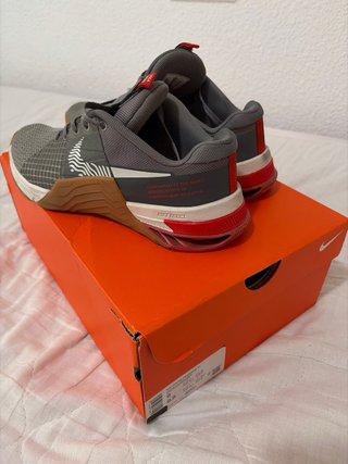 Nike Metcon 7 Zapatillas Entrenamiento Gris Rojo