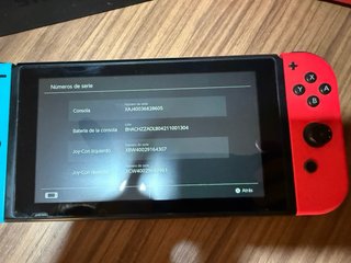 Nintendo Switch Azul y Rojo