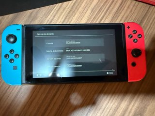 Nintendo Switch Azul y Rojo