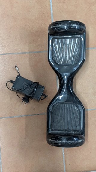 Hoverboard - Patinete Eléctrico de Pie y Cargador