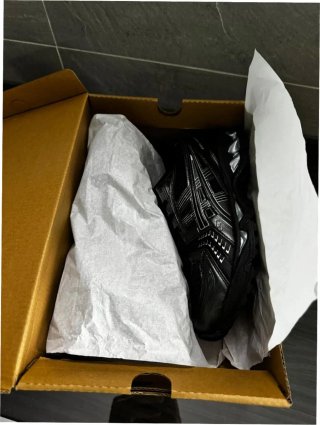 ASICS Gel-Kayano 14 Negro Talla 41.5