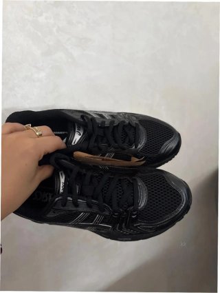 ASICS Gel-Kayano 14 Negro Plata EU 37