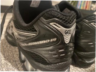 ASICS Gel-Kayano 14 Negro Talla 44