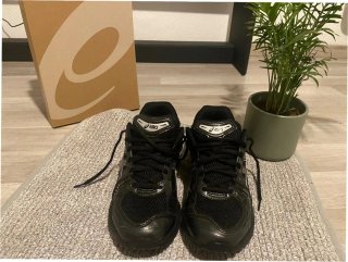 ASICS Gel-Kayano 14 Negro Talla 44
