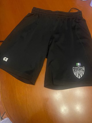 Pantalón corto CF Martorell talla xs