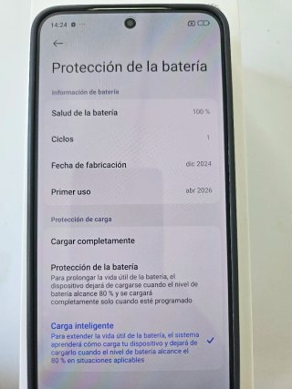 Xiaomi 15 Co-engineered with Leica.