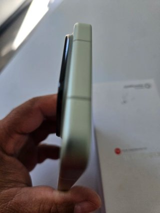 Xiaomi 15 Co-engineered with Leica.