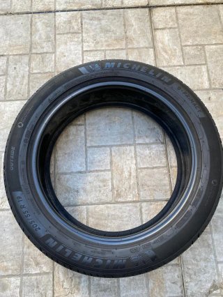 Neumáticos 205/55 R19 MICHELIN