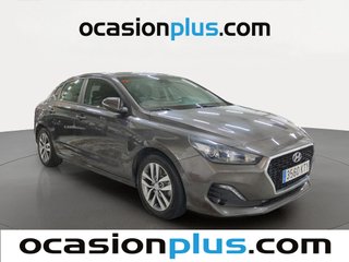 Hyundai i30 1.0 TGDI Link Fastback 88 kW (120 CV)