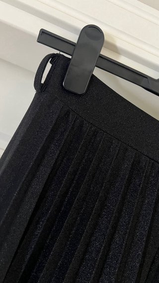 Falda pantalón plisada negra talla única