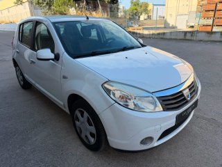 Dacia Sandero 1.5dCi (Bola de remolque)