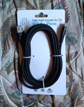 Cable iPhone 2m Trenzado Negro 2A