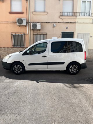 Peugeot parnet