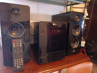 Mini cadena LG FA162 Hi-Fi 160W