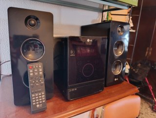 Mini cadena LG FA162 Hi-Fi 160W